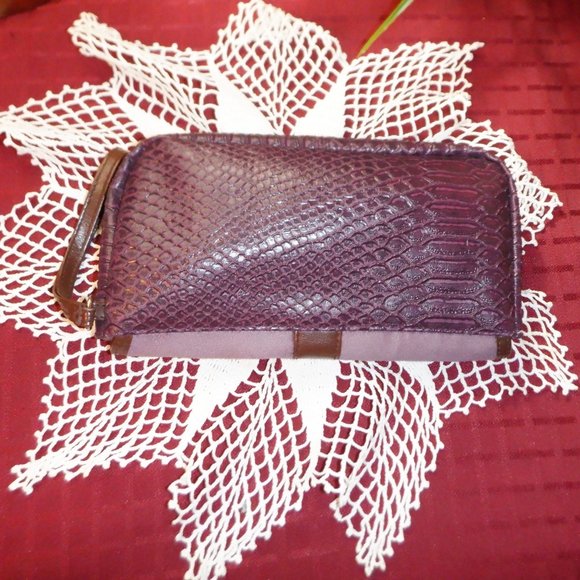 *** Elizabeth Arden *** WRISTLET Suede / Leather - Picture 2 of 3